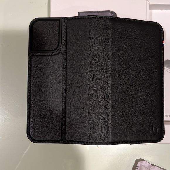 Decoded case wallet for iPhone 12 mini - Picture 4 of 5